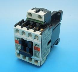 SC-03/T AC100V 1a　電磁接触器　富士電機　ランクA中古品