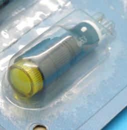 AP1M122Y　黄・丸平型LED小型表示灯　IDEC　未使用品