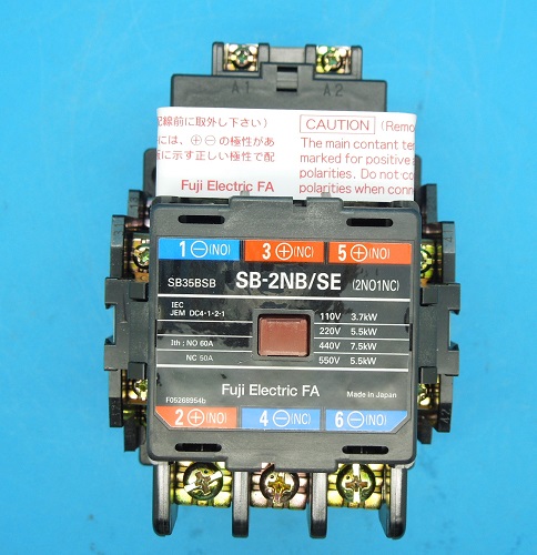 SB-2NB/SE 2a1b コイル200V 電磁接触器 富士電機 未使用品 / FA SB-2NB/SE 2a1b コイル200V 電磁接触器 富士電機 未使用品 / FA