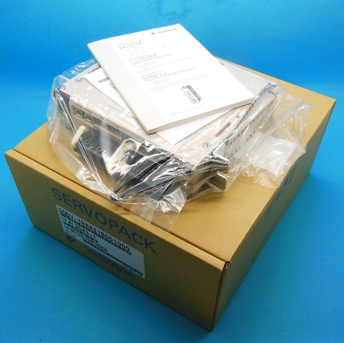 SGDV-1R6A21B001000 サーボパック 安川電機 未使用品 / FA機器 SGDV-1R6A21B001000 サーボパック 安川電機 未使用品 / FA機器