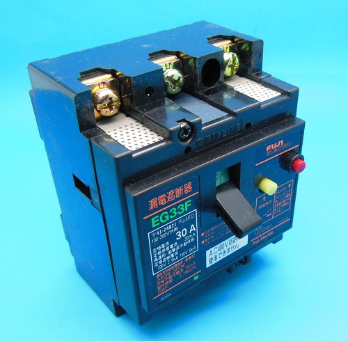 #1PCS新しい富士dv33 3p 30a漏れブレーカー 通販 | 富士電機 EA33ACM 3P3E 32A 30AF オートブレーカ（配線用遮断器