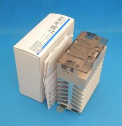G3PE-245B　ヒータ用ソリッドステート・リレー　オムロン　ランクA中古品