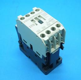 S-T10 CoilAC200V　電磁接触器　三菱電機　未使用品
