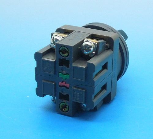 ASN111 1a1b 3ノッチ・Φ30セレクタスイッチ IDEC 未使用品 / FA機器・制御機器の買取、販売はワイデンへ