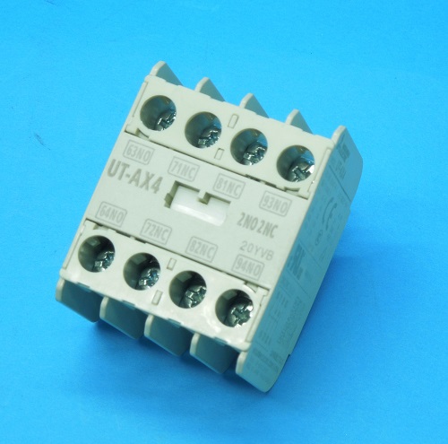 Ut Ax4 UT-AX4 2a2b 補助接点ユニット 三菱電機 ランクA中古品 / FA機器・制御機器の買取、販売はワイデンへ