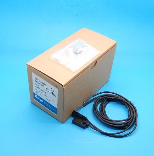 小野崎様取り置き分 APS4-12S-Z(2個入) 近接センサ KOYO ランクS中古品 / FA機器