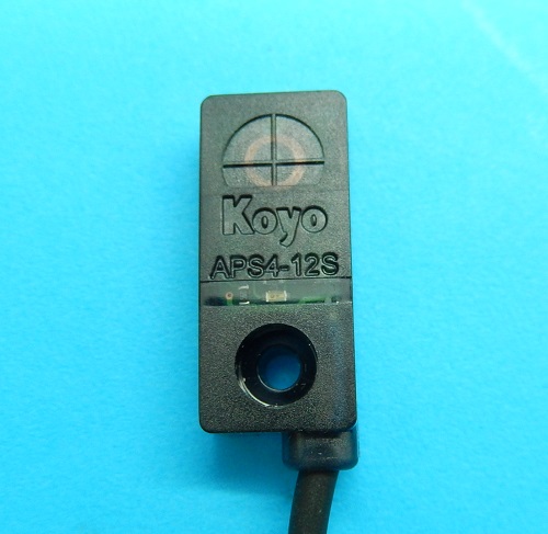 APS4-12S-Z(2個入) 近接センサ KOYO ランクS中古品 / FA機器