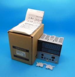 RN796A0000　位置比例信号変換器　山武　未使用品