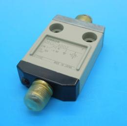 D4CC-4002　小形リミットスイッチ　オムロン　ランクS中古品
