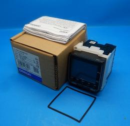E5CC-RX2DSM-000　デジタル温度調節器　オムロン　未使用品